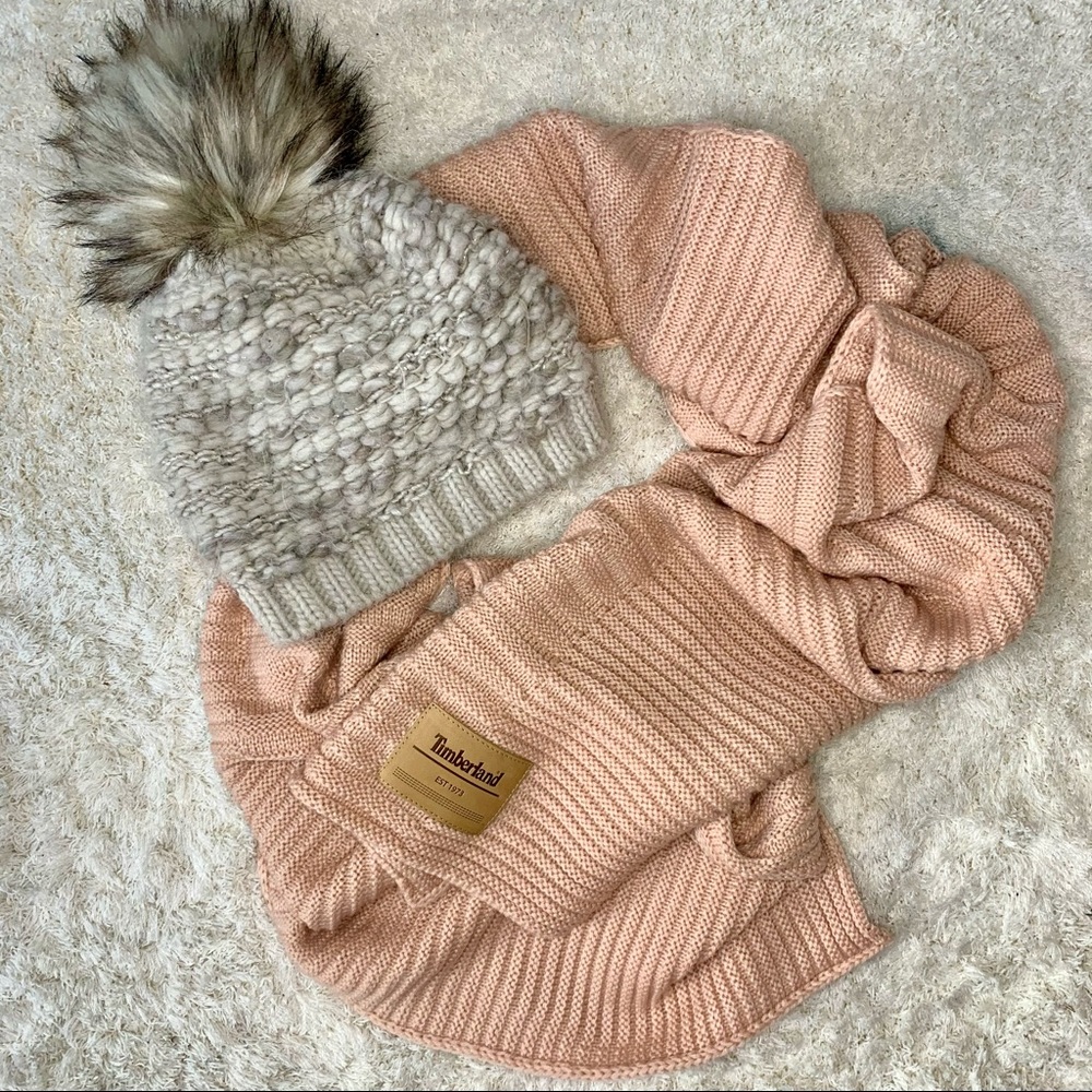 🎉HP🎉 Light Blush Pink Timberland Scarf